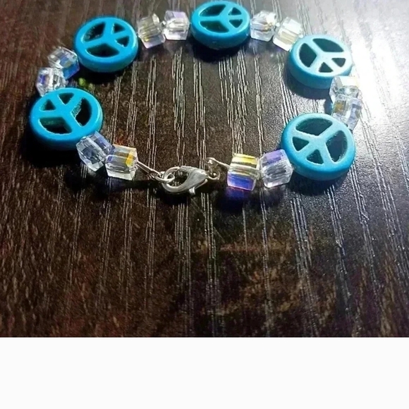 Peace Sign Kids Bracelet - Blue - Picture 3 of 5